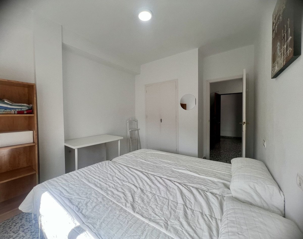 3 Bed Middle Floor Apartment in Málaga