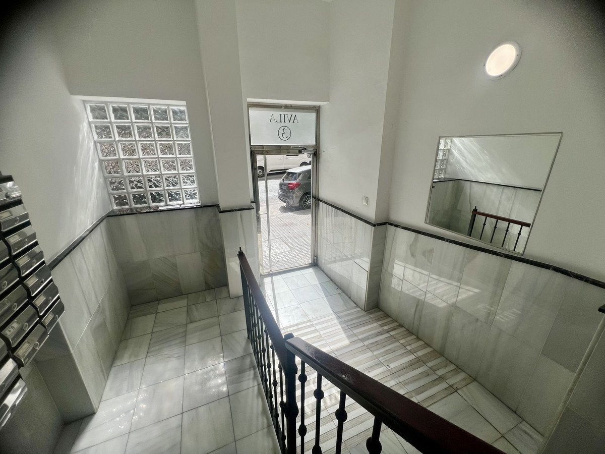 3 Bed Middle Floor Apartment in Málaga