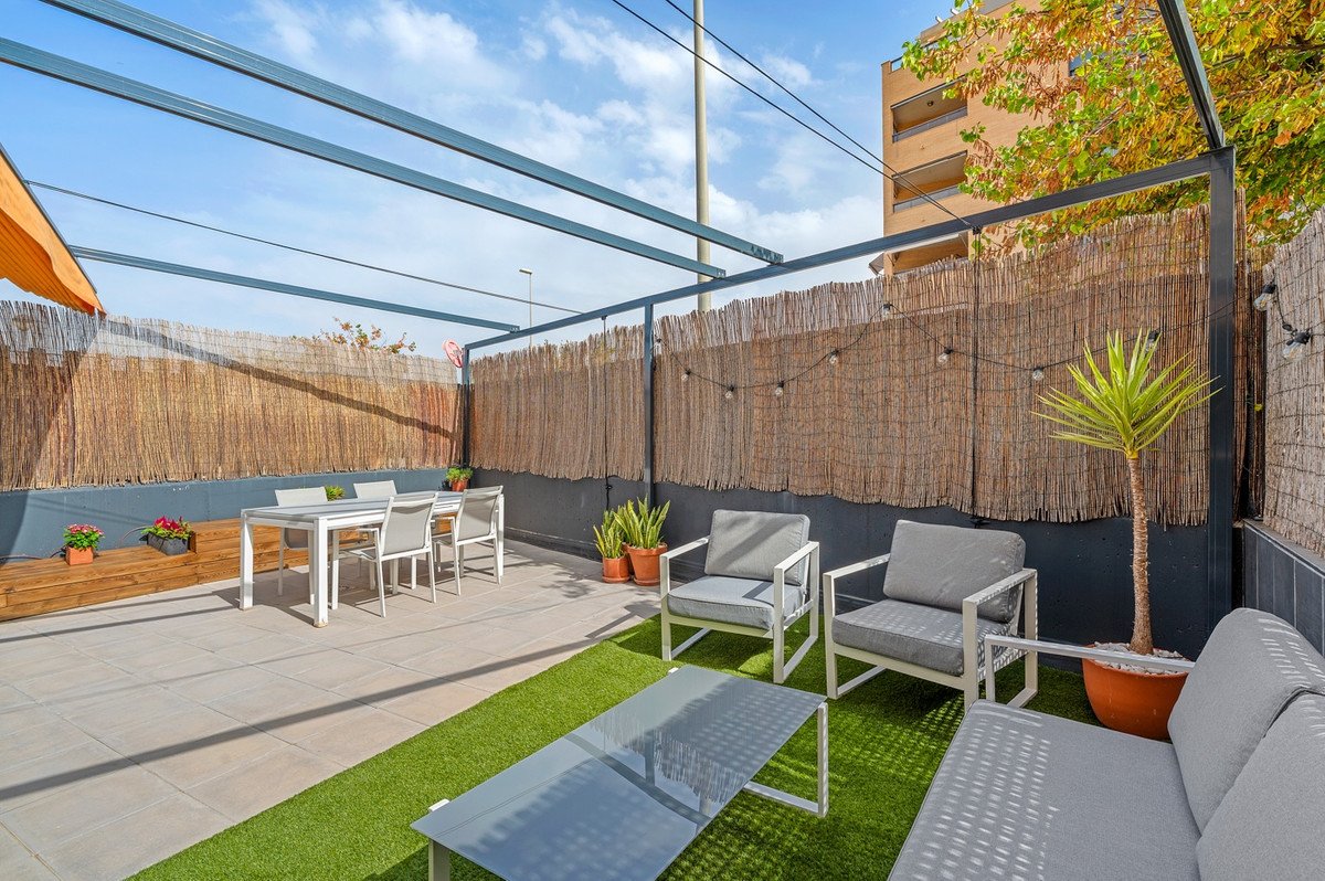 2 Bed Ground Floor Apartment in El Campello