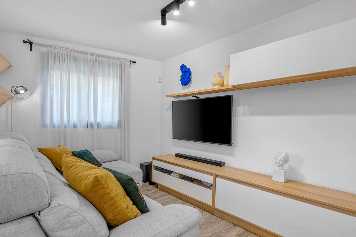 2 Bed Ground Floor Apartment in El Campello