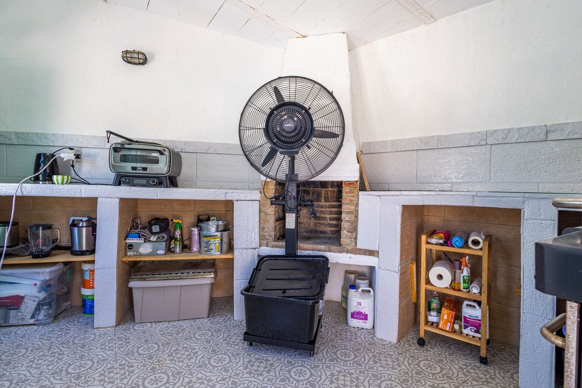 4 Bed Detached Villa in Archidona