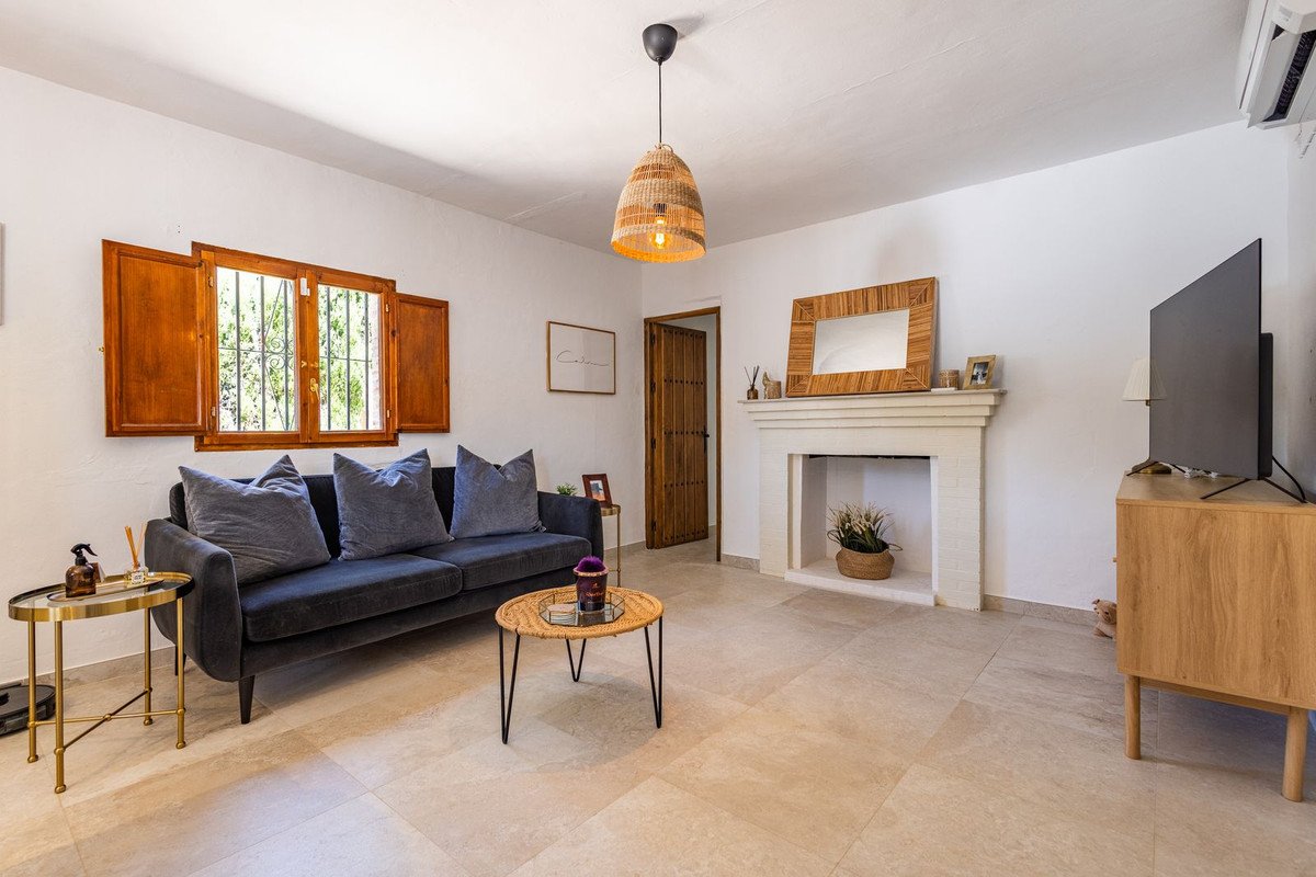 4 Bed Detached Villa in Archidona