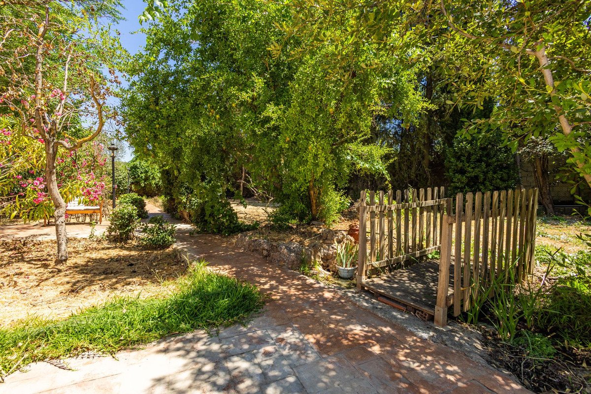 4 Bed Detached Villa in Archidona
