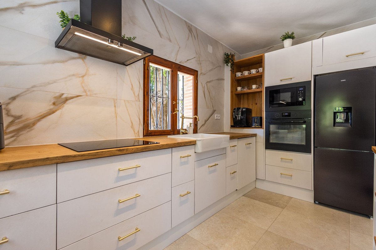 4 Bed Detached Villa in Archidona