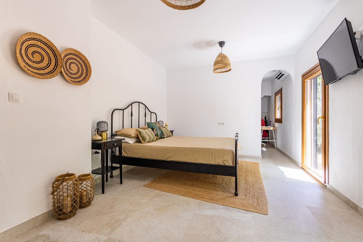 4 Bed Detached Villa in Archidona