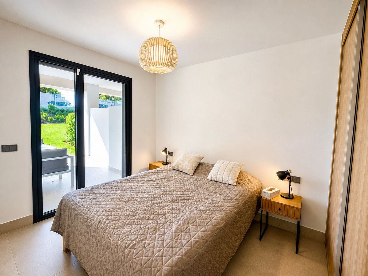 2 Bed Ground Floor Apartment in Casares Playa