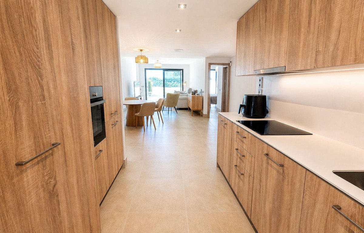 2 Bed Ground Floor Apartment in Casares Playa