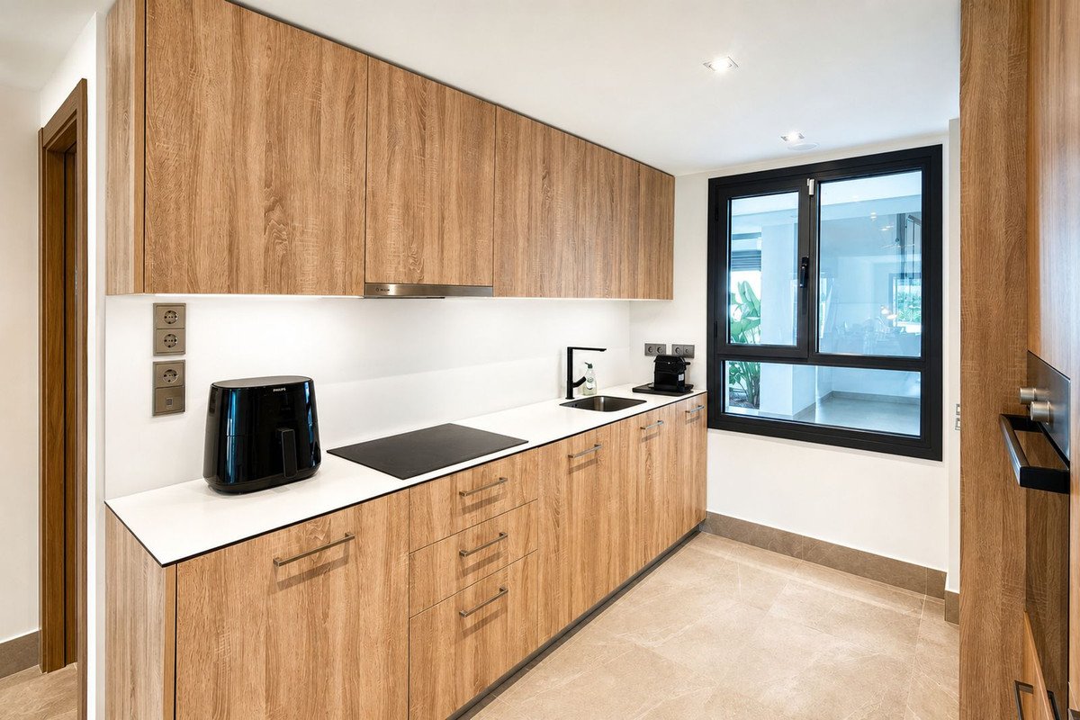 2 Bed Ground Floor Apartment in Casares Playa