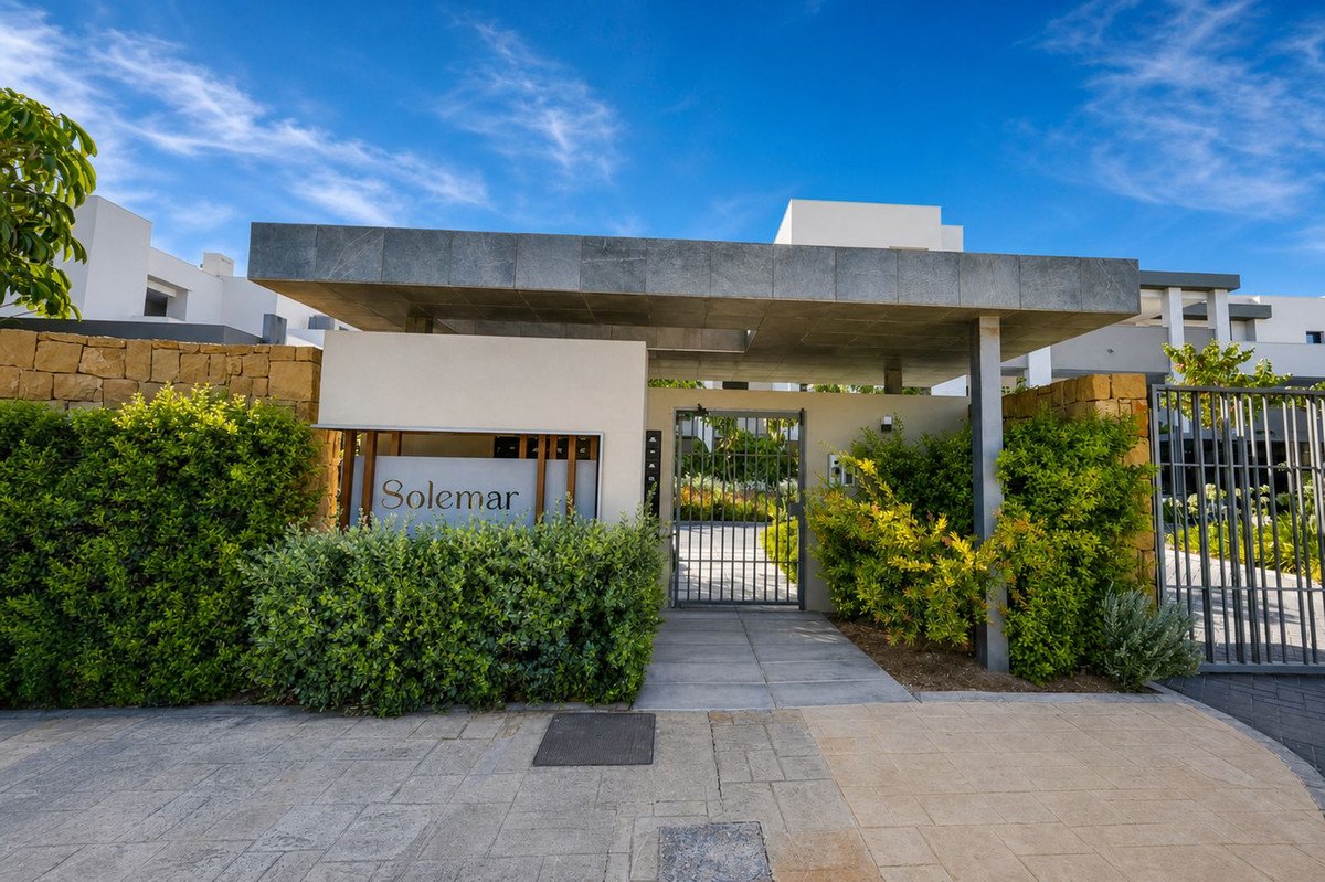 2 Bed Ground Floor Apartment in Casares Playa
