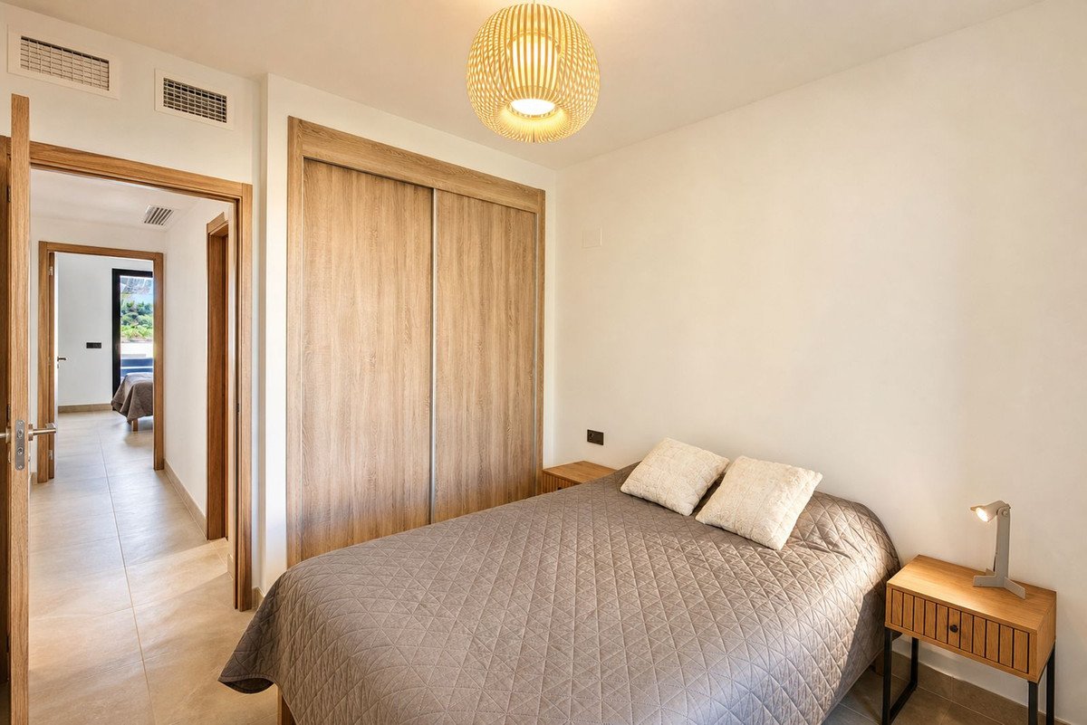 2 Bed Ground Floor Apartment in Casares Playa