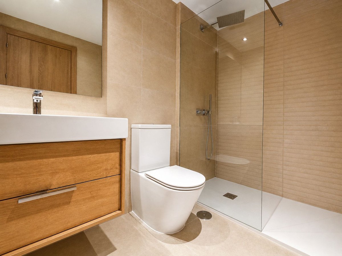 2 Bed Ground Floor Apartment in Casares Playa