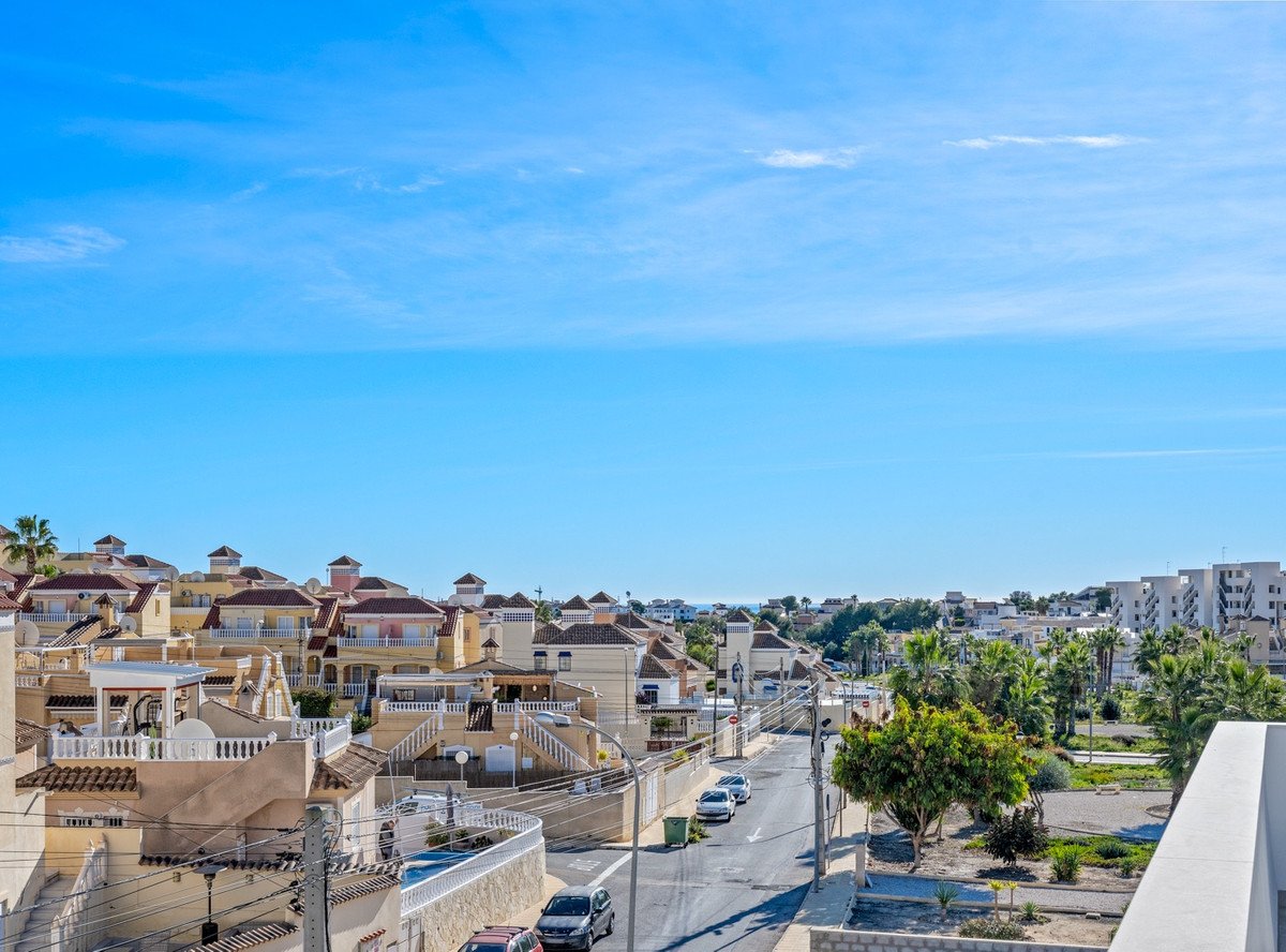 3 Bed Detached Villa in Blue Lagoon