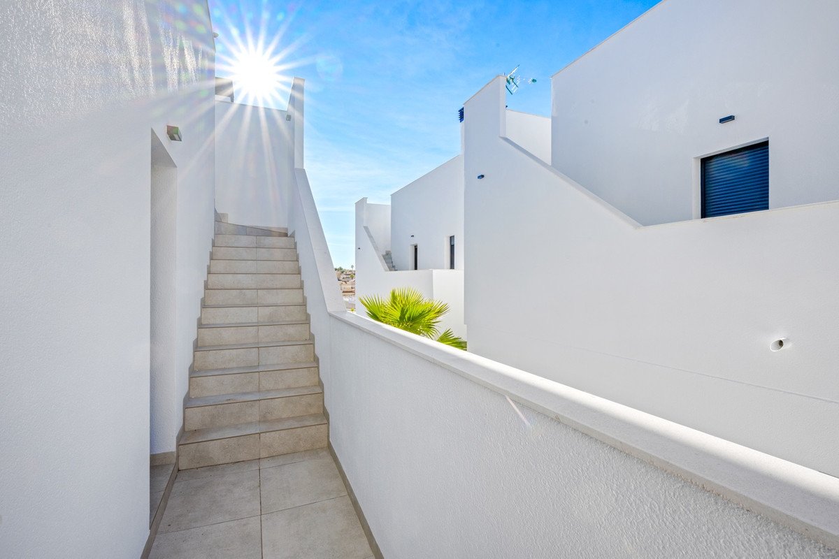 3 Bed Detached Villa in Blue Lagoon