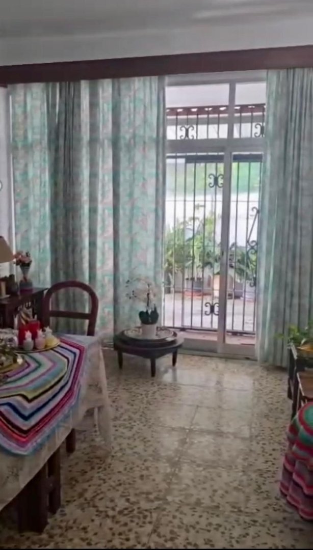 3 Bed Detached Villa in Elviria