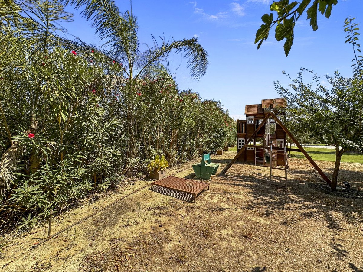 4 Bed Detached Villa in San Martín de Tesorillo