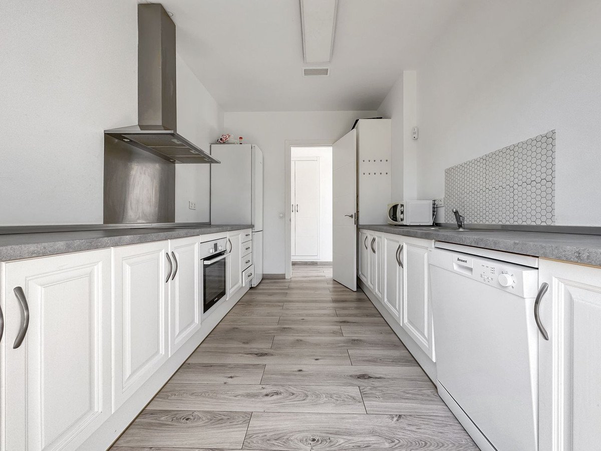 4 Bed Detached Villa in San Martín de Tesorillo