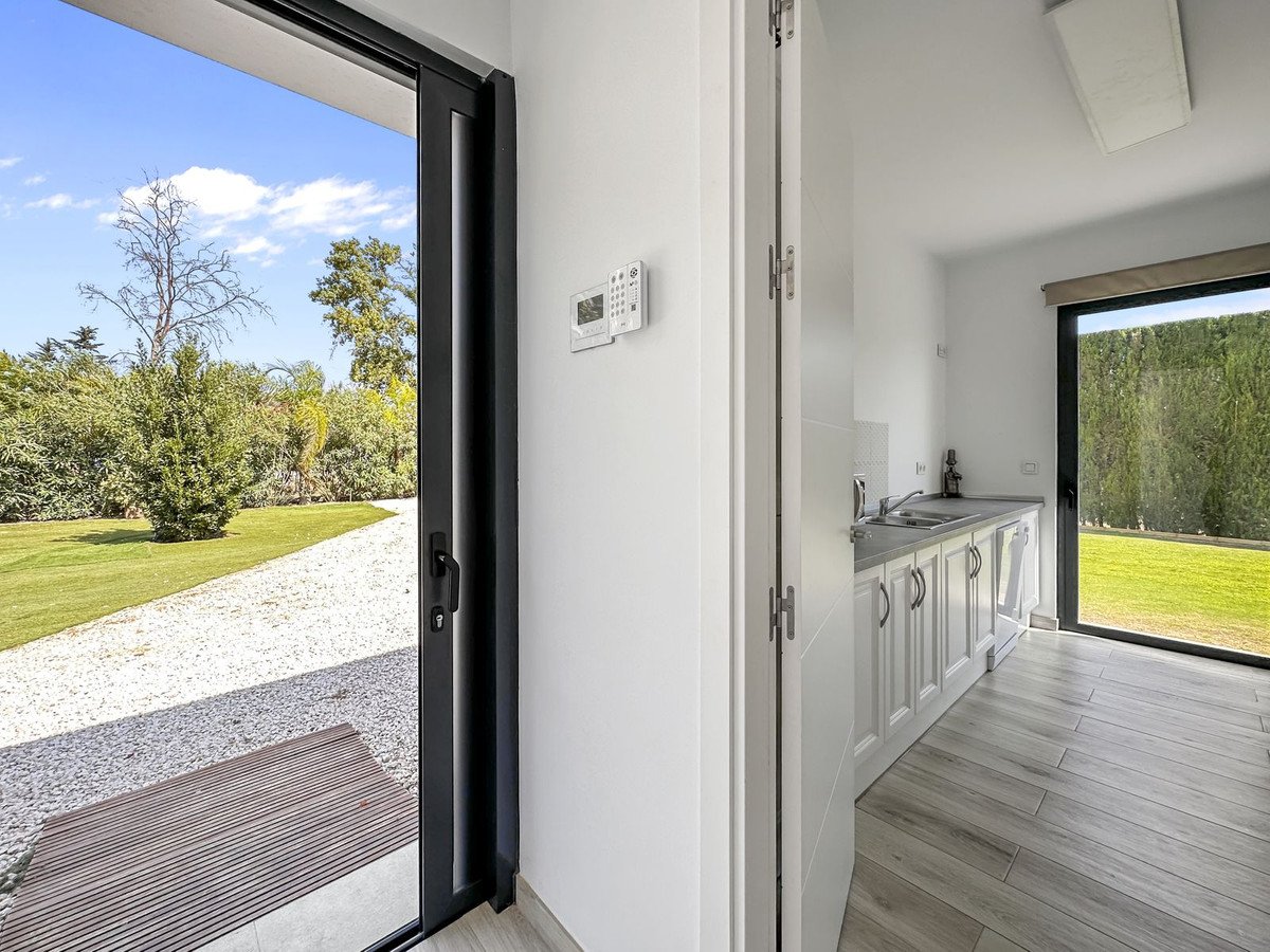 4 Bed Detached Villa in San Martín de Tesorillo