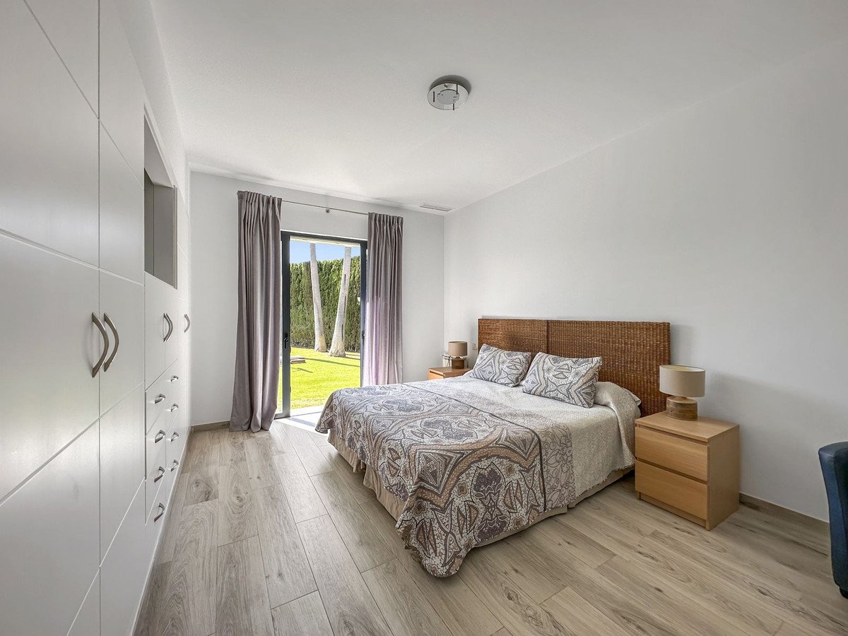4 Bed Detached Villa in San Martín de Tesorillo