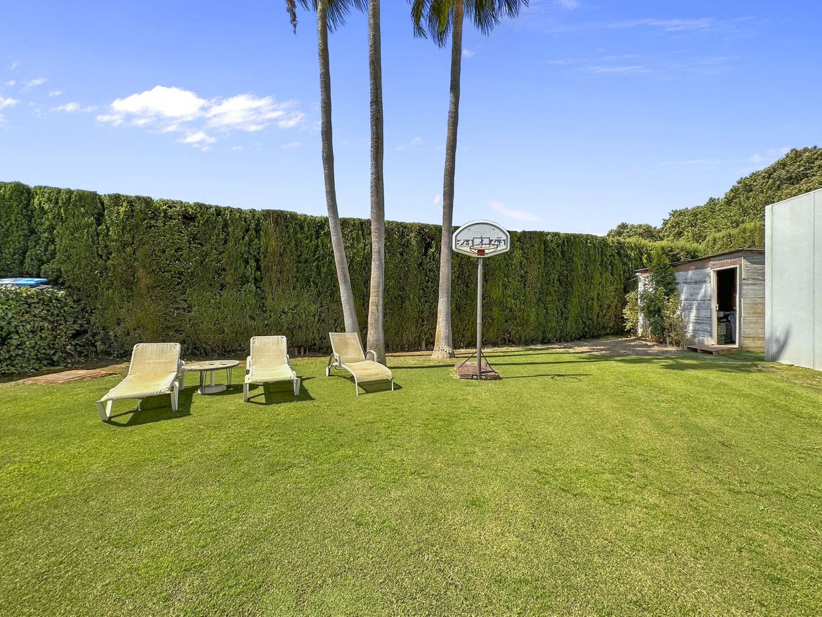 4 Bed Detached Villa in San Martín de Tesorillo