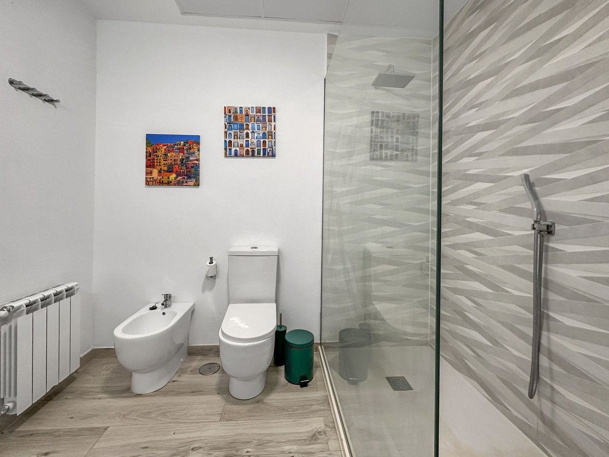 4 Bed Detached Villa in San Martín de Tesorillo