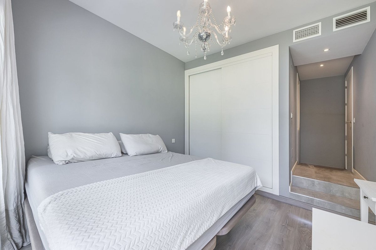 2 Bed Ground Floor Apartment in Puerto Banús
