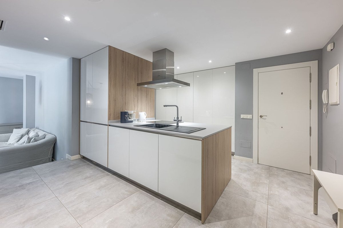 2 Bed Ground Floor Apartment in Puerto Banús