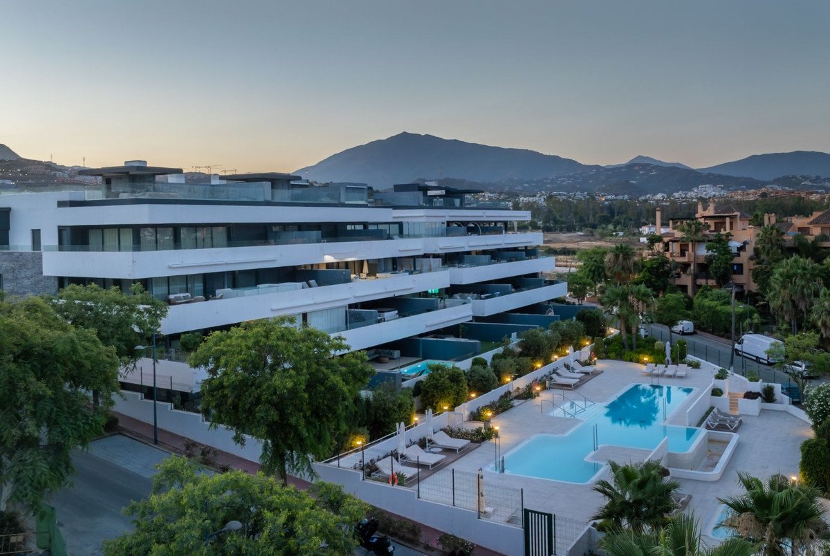 3 Bed Ground Floor Apartment in Estepona