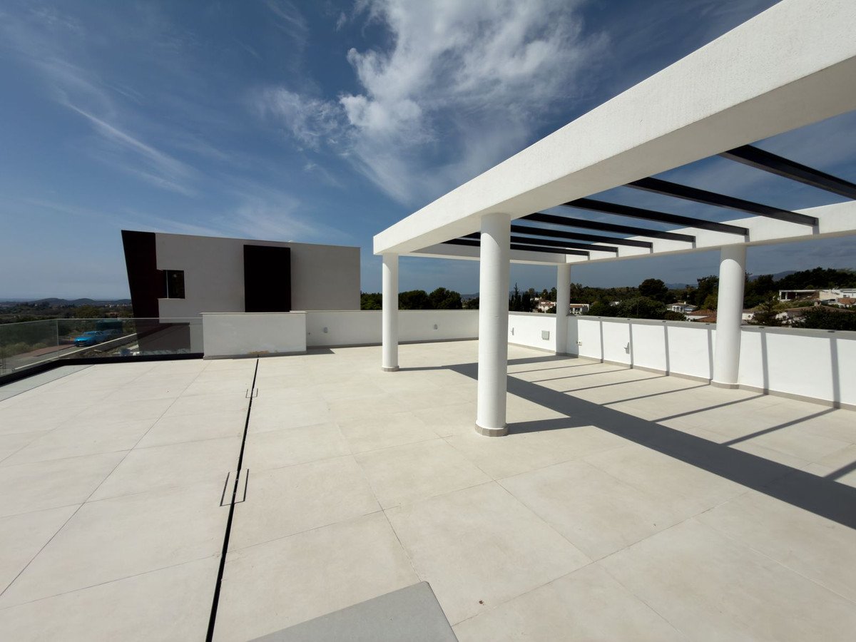 4 Bed Detached Villa in Mijas