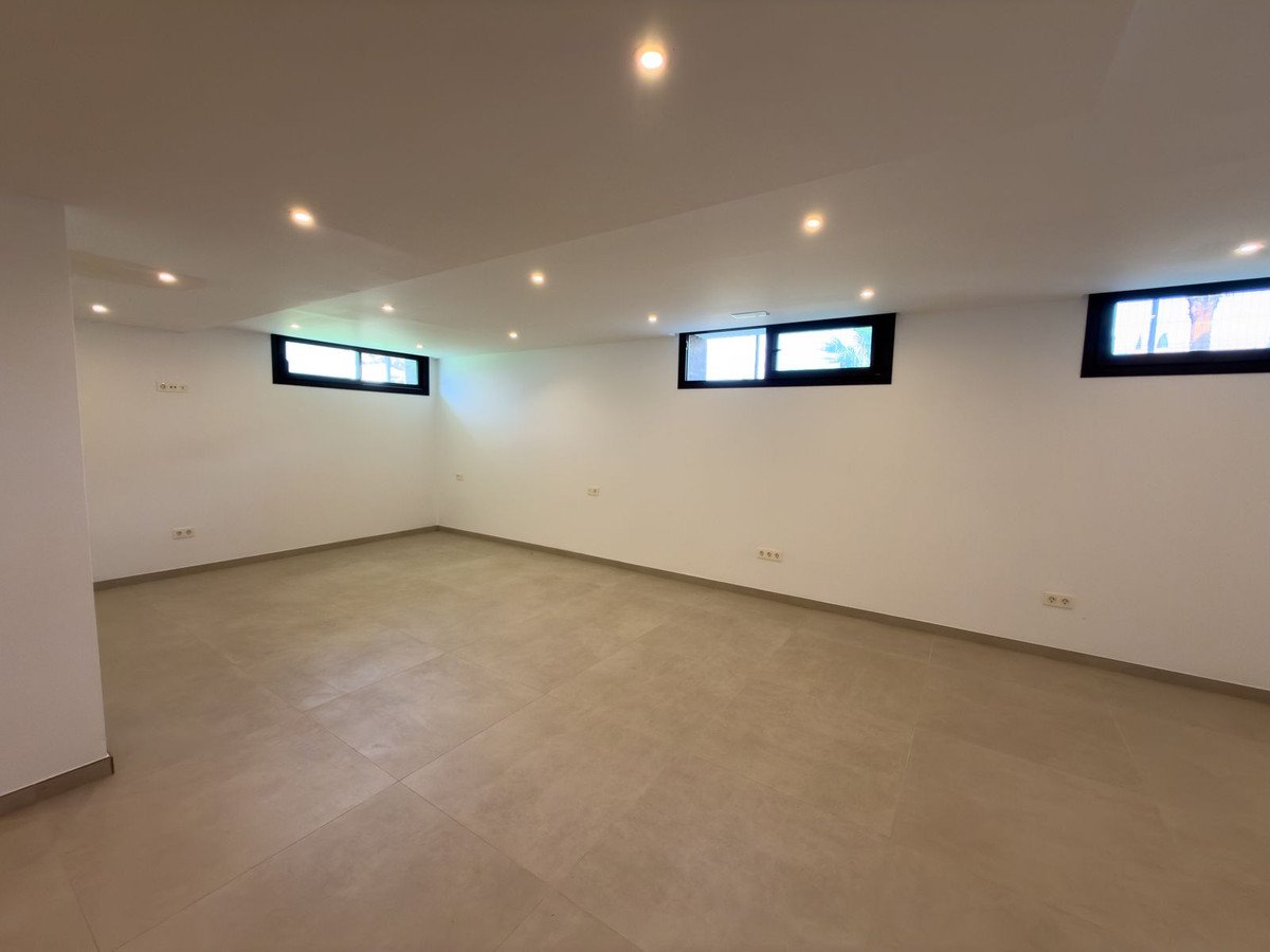4 Bed Detached Villa in Mijas