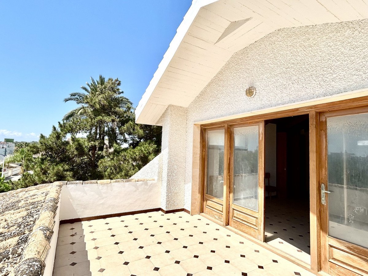 4 Bed Detached Villa in Santiago de la Ribera