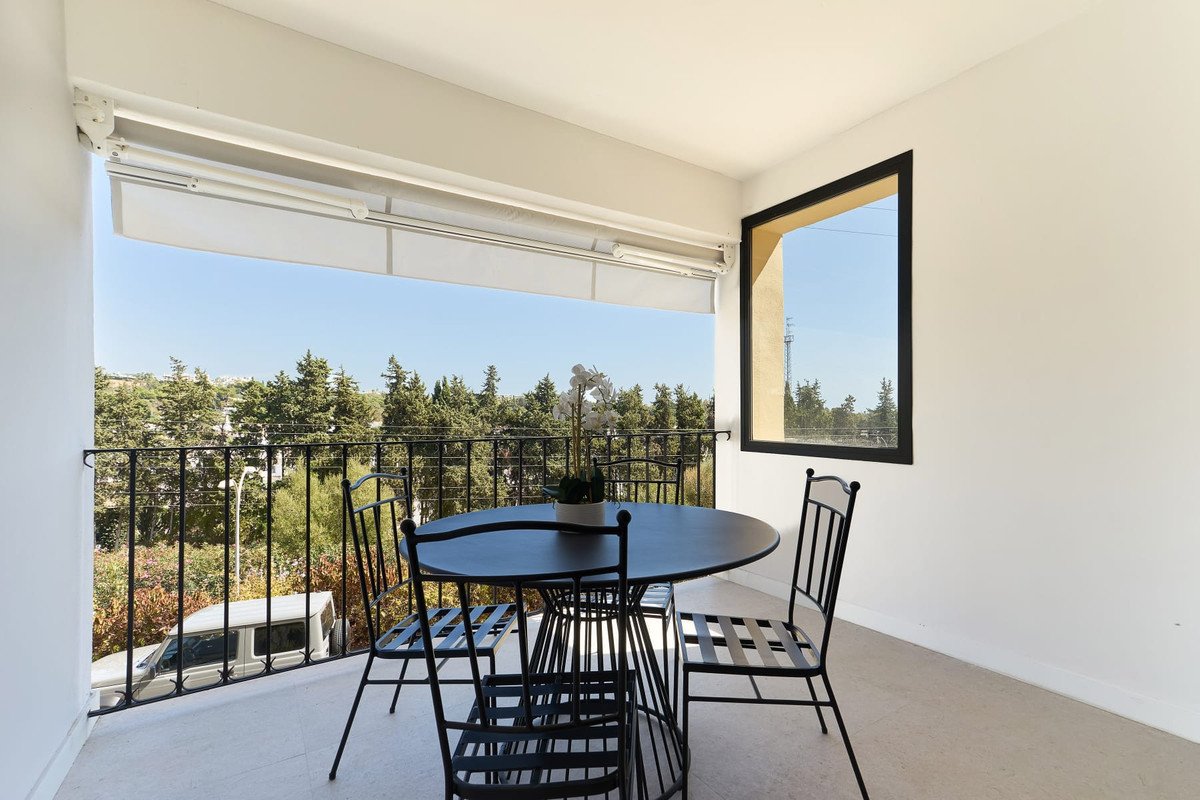 4 Bed Townhouse in Nueva Andalucía