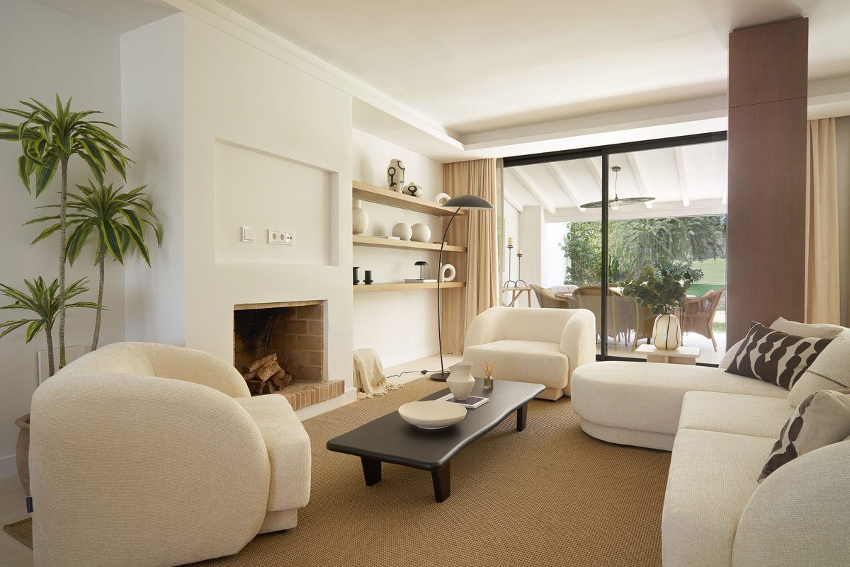 4 Bed Townhouse in Nueva Andalucía