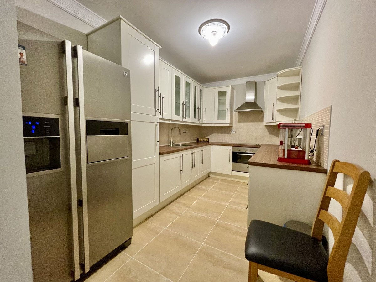6 Bed Detached Villa in Alicante