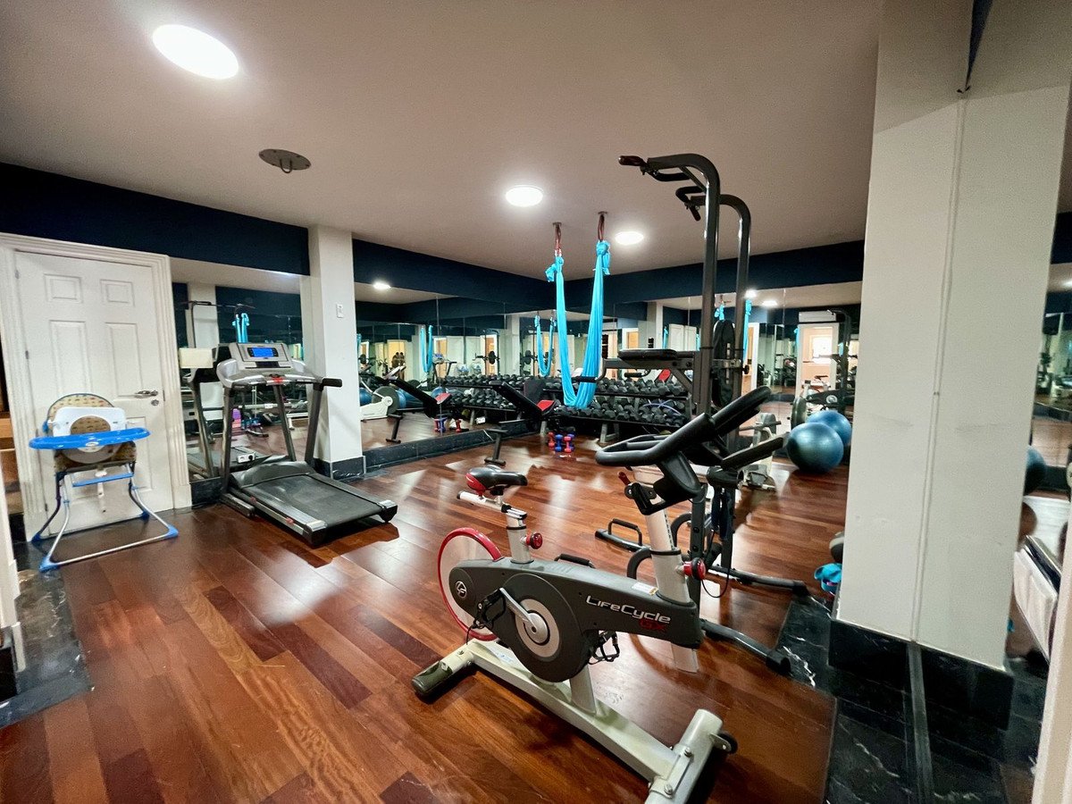 6 Bed Detached Villa in Alicante