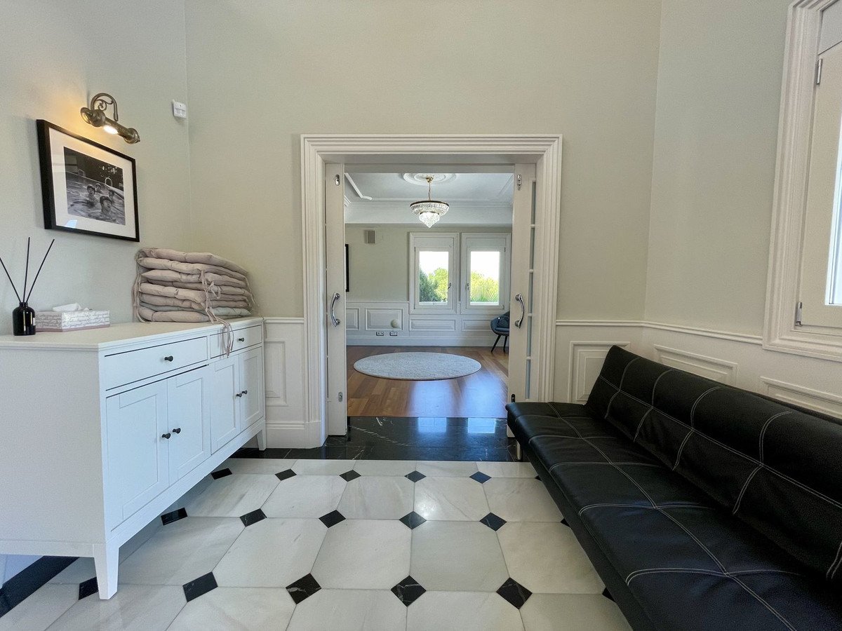 6 Bed Detached Villa in Alicante