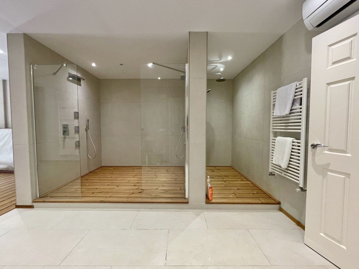 6 Bed Detached Villa in Alicante