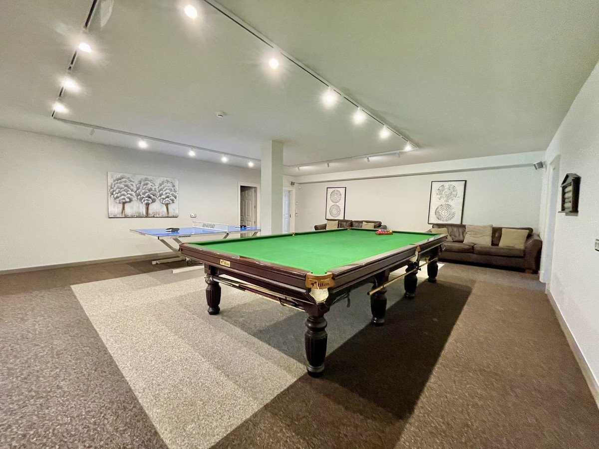 6 Bed Detached Villa in Alicante
