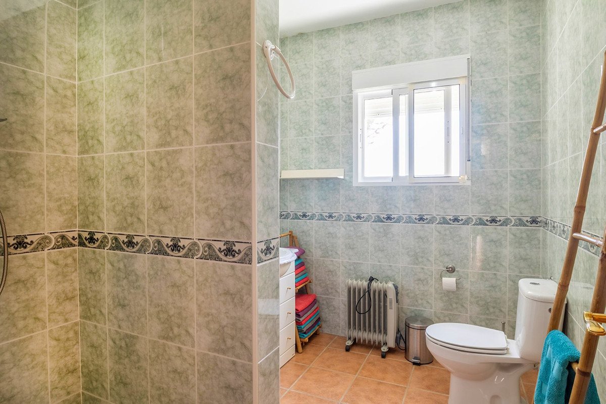 4 Bed Detached Villa in Cómpeta