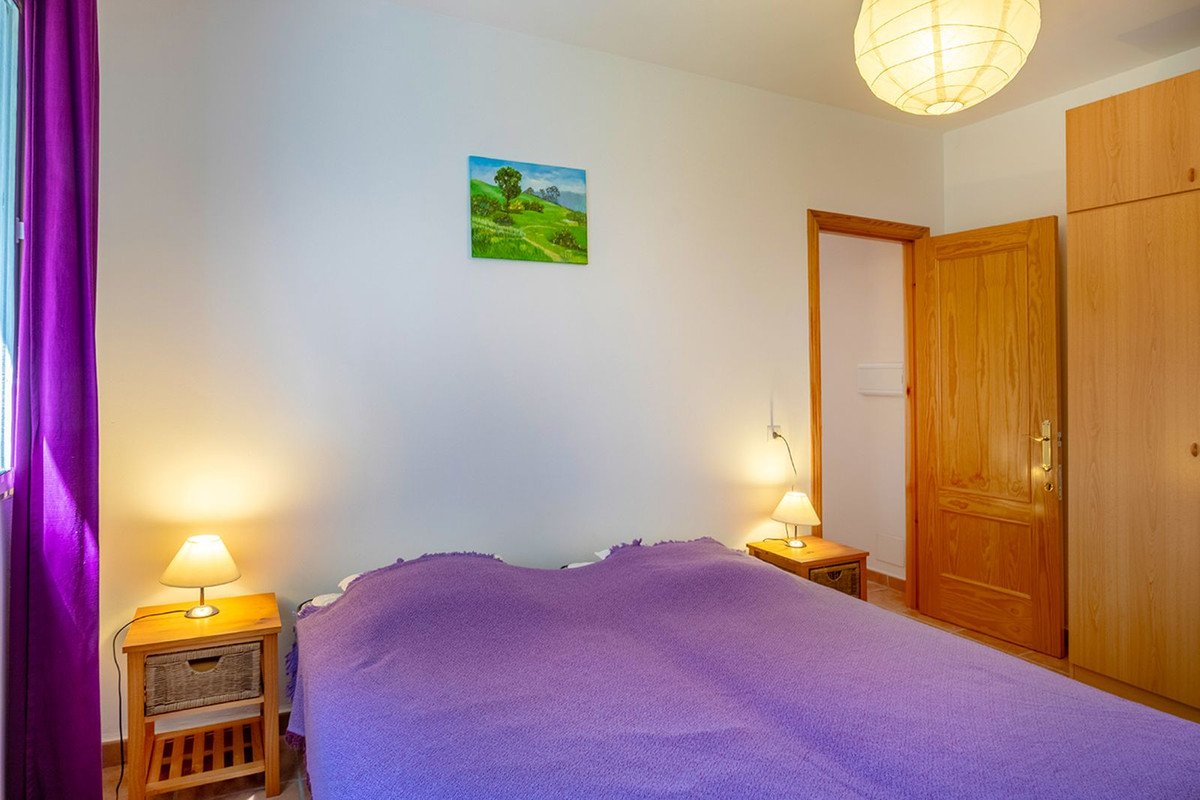 4 Bed Detached Villa in Cómpeta