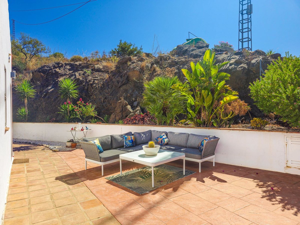 3 Bed Detached Villa in Arenas