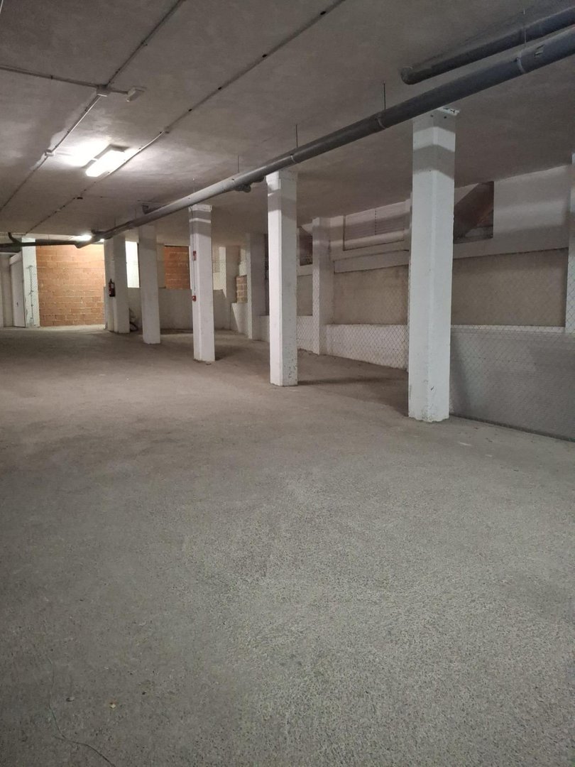 Garage in Orihuela Costa