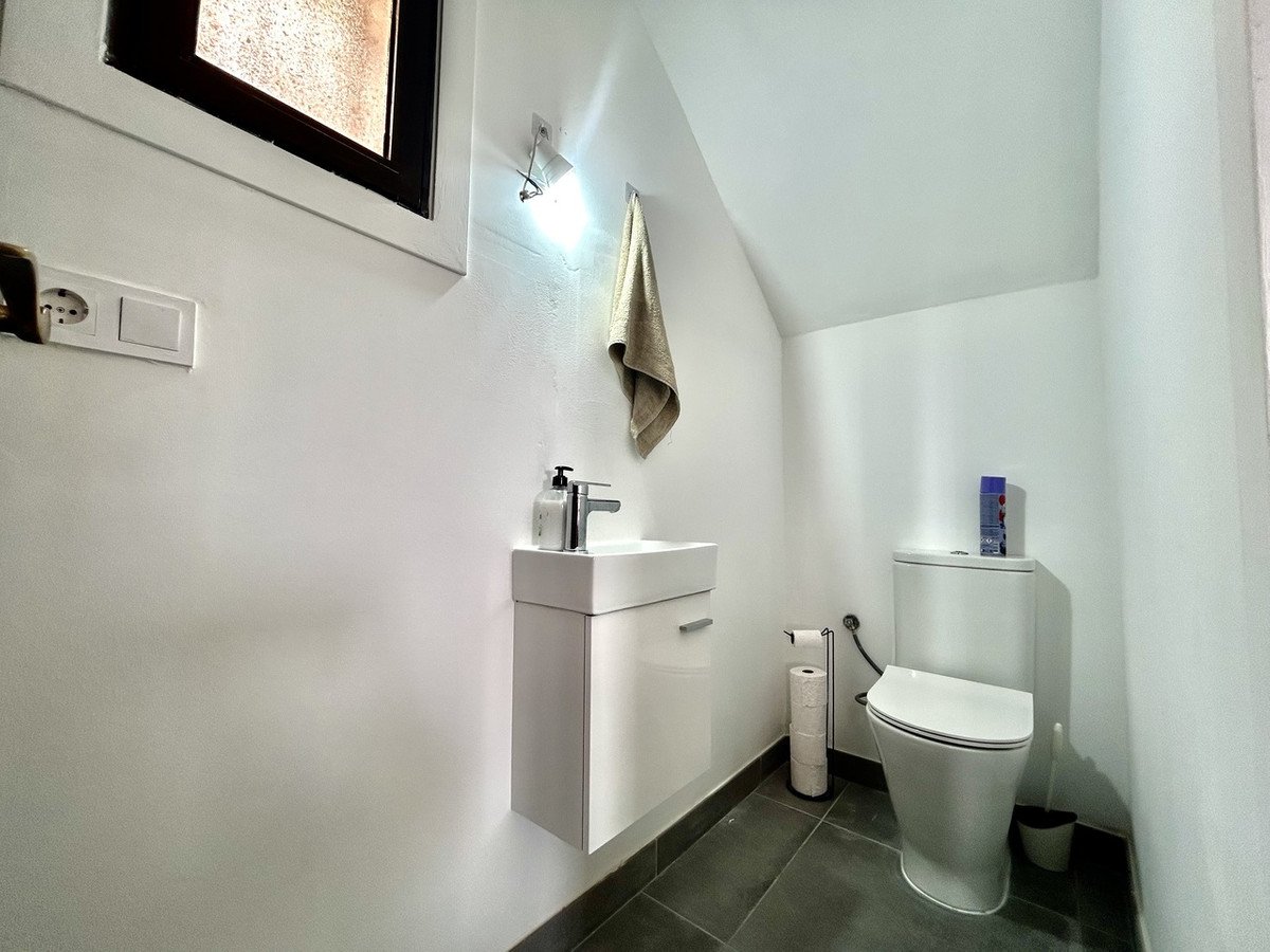 2 Bed Detached Villa in Villamartin