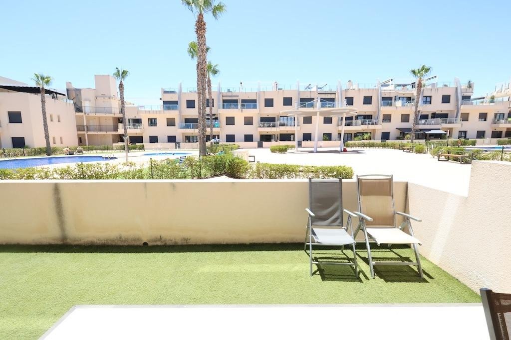 2 Bed Ground Floor Apartment in Torre de la Horadada