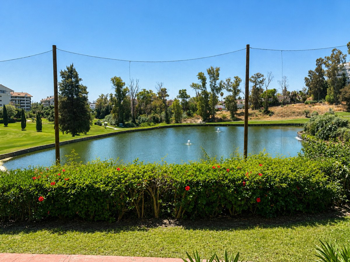 2 Bed Ground Floor Apartment in San Pedro de Alcántara