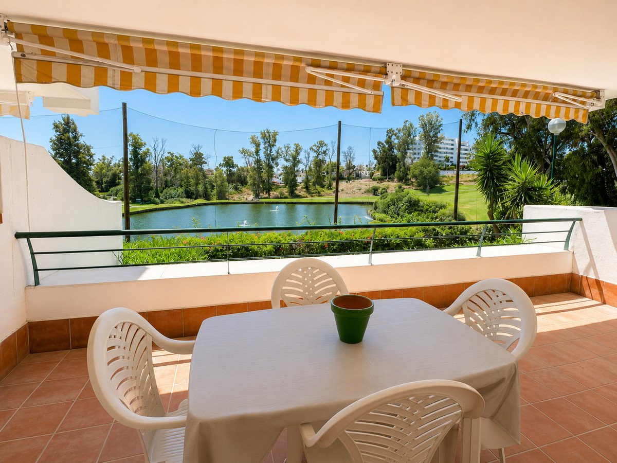 2 Bed Ground Floor Apartment in San Pedro de Alcántara