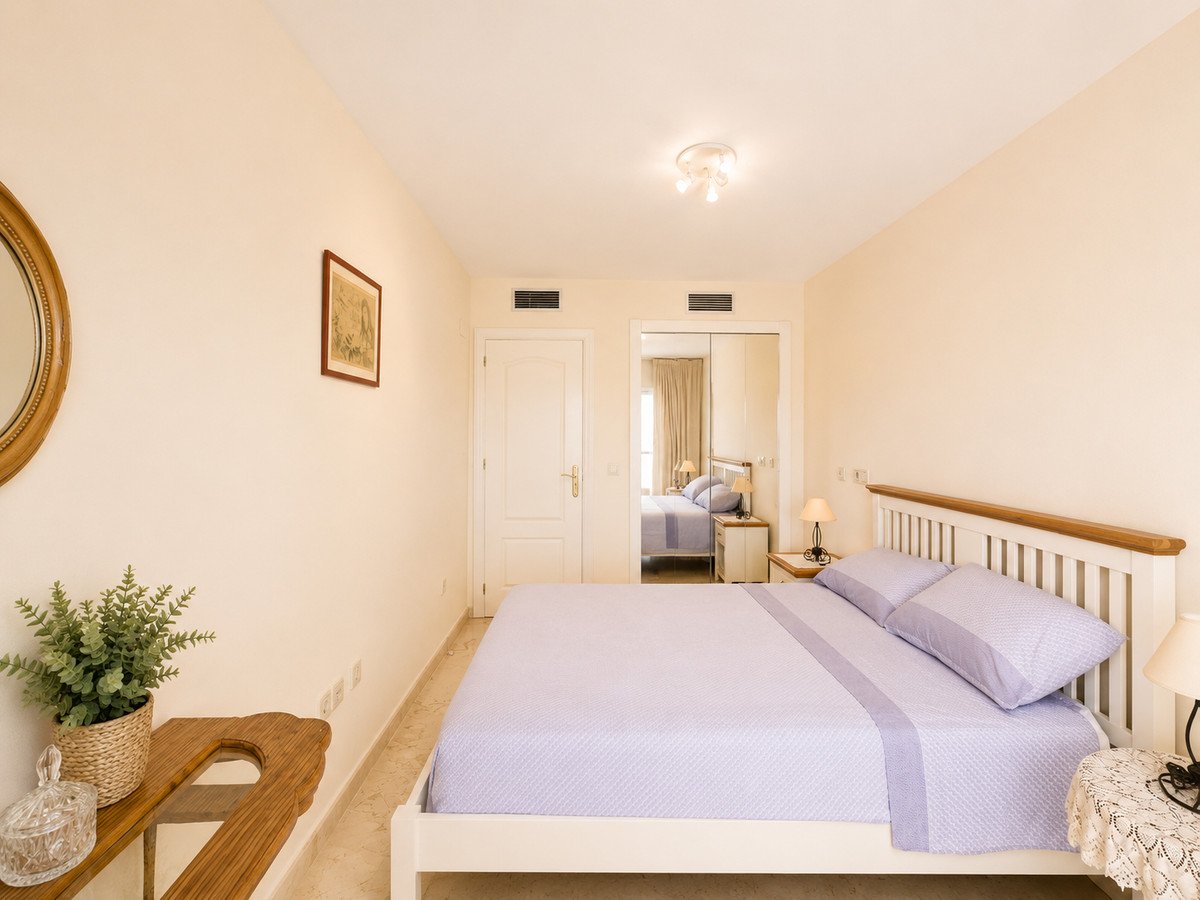 2 Bed Ground Floor Apartment in San Pedro de Alcántara