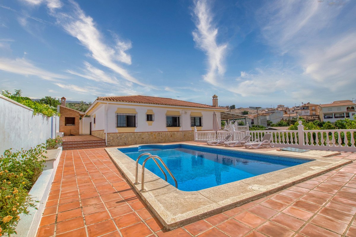 4 Bed Finca - Cortijo in Periana