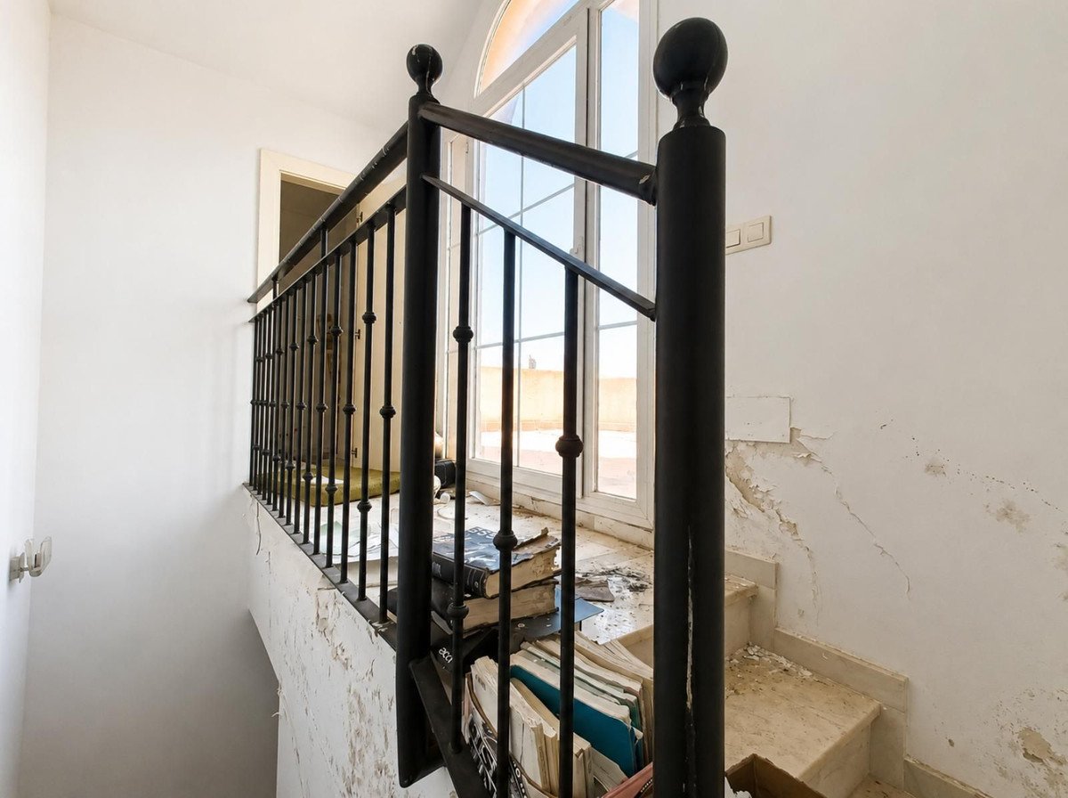 3 Bed Detached Villa in Riviera del Sol