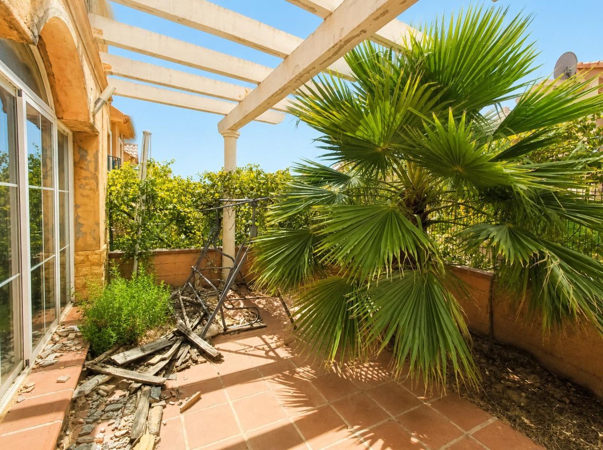 3 Bed Detached Villa in Riviera del Sol