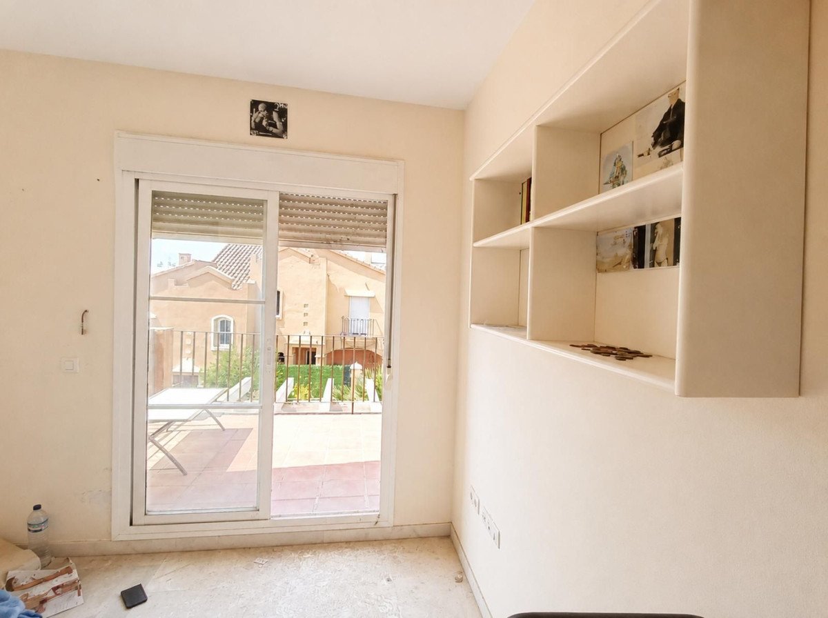 3 Bed Detached Villa in Riviera del Sol